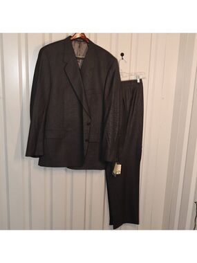 The Custom Shop Mens Wool Dark Gray Suit Jacket and Pants Size 53L Long w/flaw